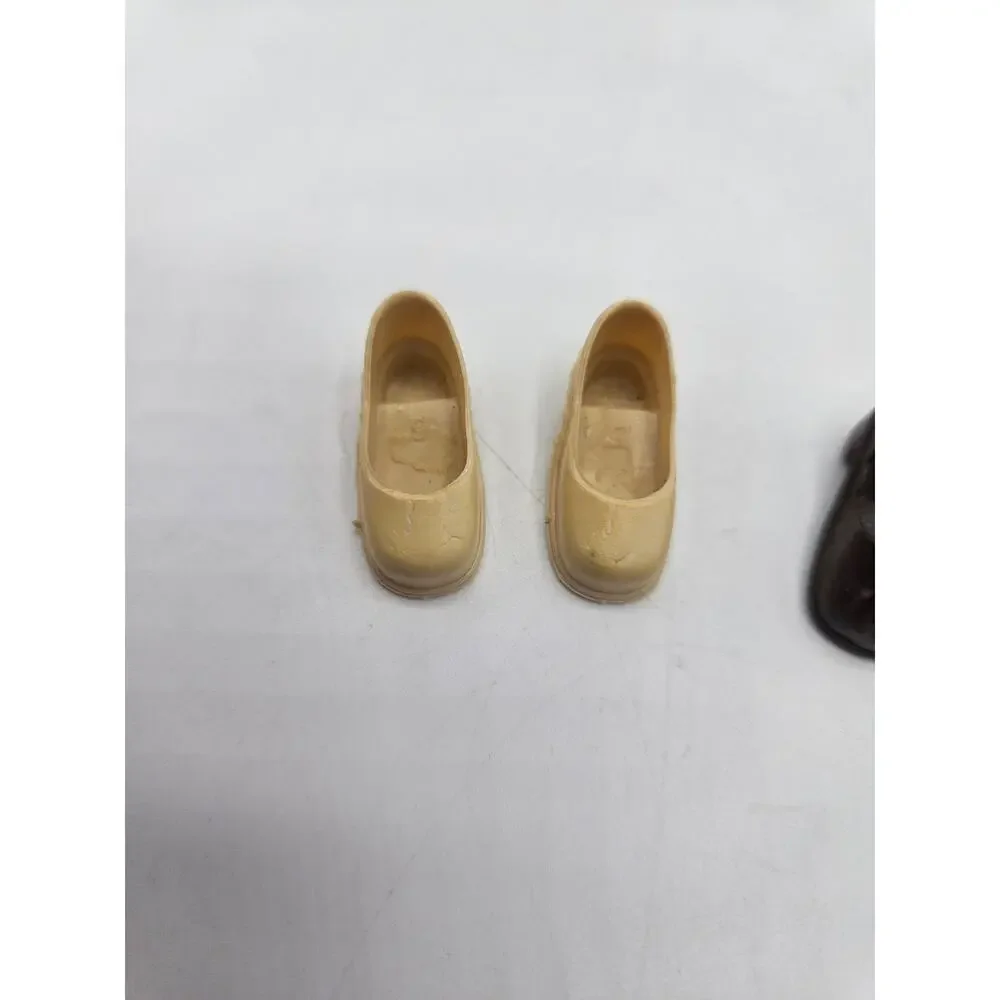 Vintage Marx Sindy‎ Doll Brown and Beige Shoes (2 Pair)